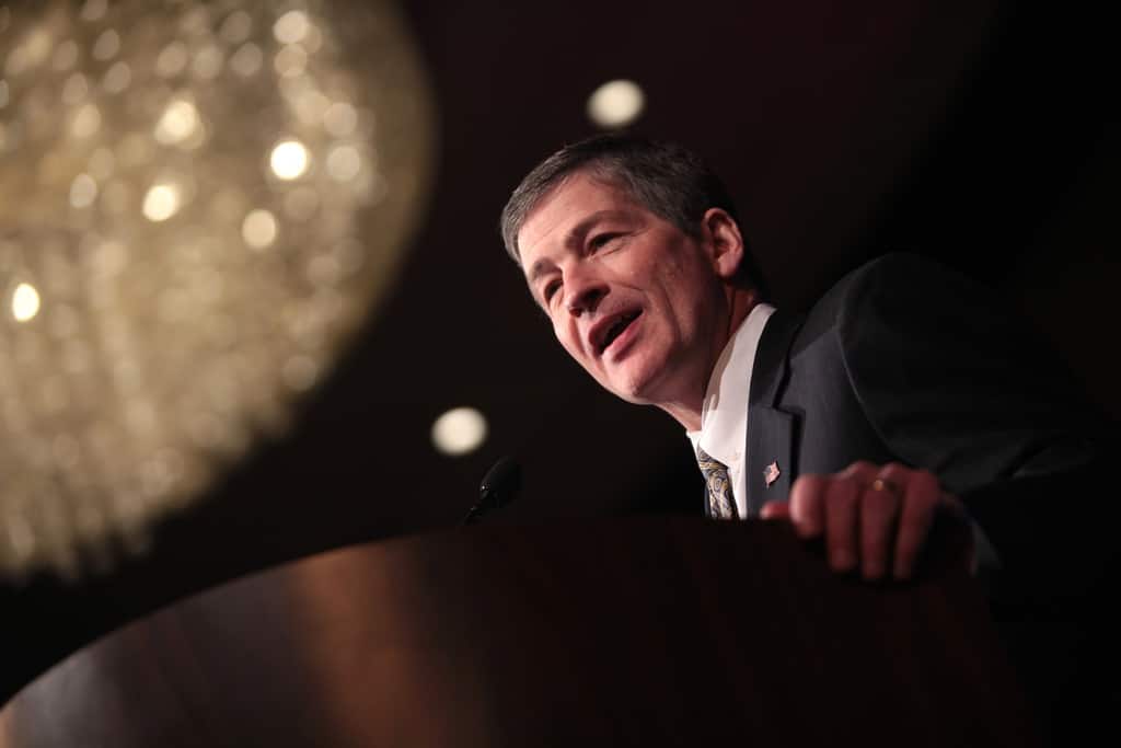 U.S. Congressman Jeb Hensarling speaking at the 2015 Reagan Dinner for the Dallas County Republican Party in Dallas, Texas. (Photo by Gage Skidmore)