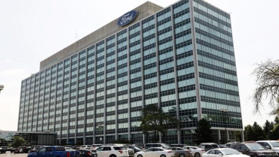 Ford Credit loan performance offsets 2Q volume decline