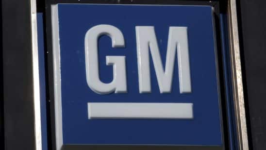 GM’s Cruise to unveil first car built to operate with no driver