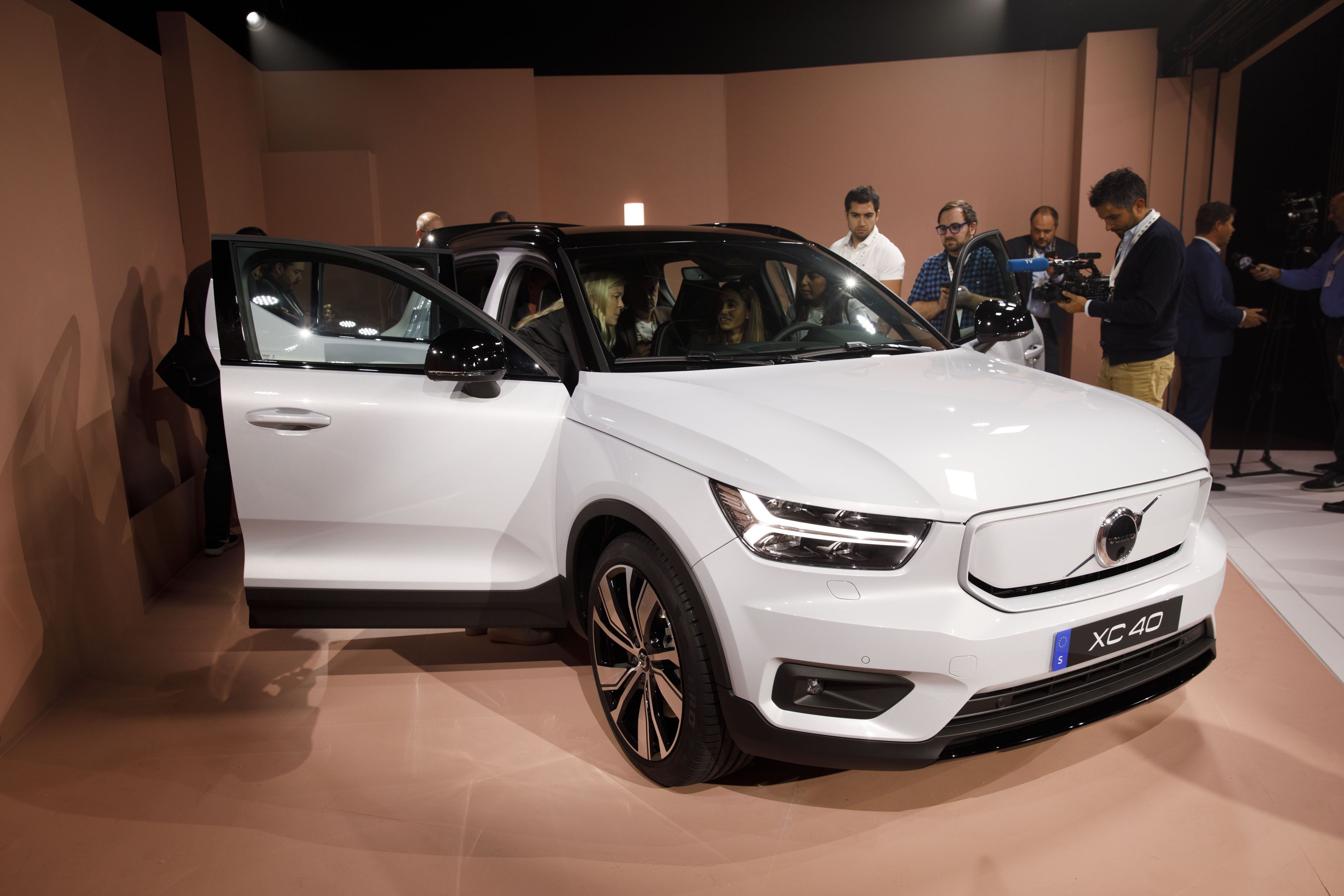 The Volvo XC40 Recharge electric sports utility vehicle (SUV) is displayed during an unveiling event in Los Angeles, California, U.S., on Wednesday, Oct. 16, 2019. Volvo is tying the launch of its first all-electric vehicle to a broader plan for shrinking the carbon footprint of its models by 40% through 2025. Photographer: Patrick T. Fallon/Bloomberg