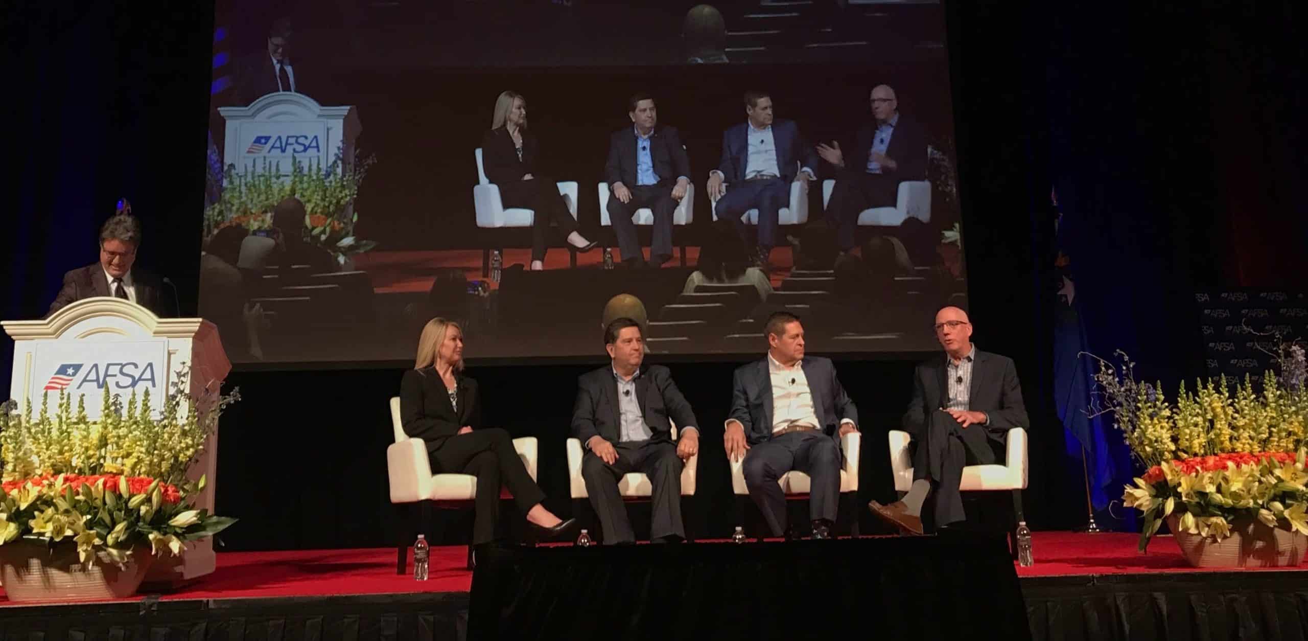 (L-R): Kristin Karwat, president, Gateway Financial Services; David Hollodick, senior vice president, Bank of America Dealer Financial Services; Mark Templin, president and CEO, Toyota Financial Services; Ross Williams, President & CEO, Hyundai Capital America