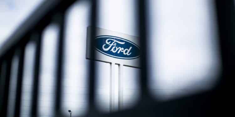 Ford raising $8 billion of junk bonds after virus spurs loss