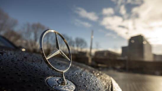 Daimler Mobility slows origination volume to preserve cash