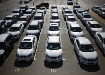 Fed: Interest rates drive sales as manufacturing rebounds