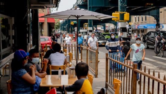 US jobless claims resume drop in sign of gradual improvement