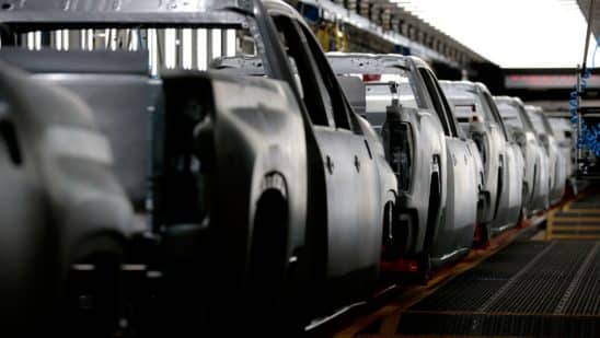 Top US dealer warns automakers are missing resupply deadlines