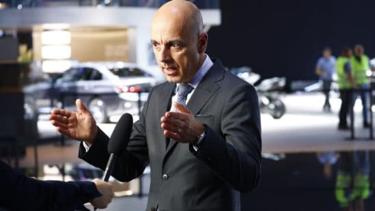 BMW CFO brushes off Apple Car threat: ‘I sleep very peacefully’