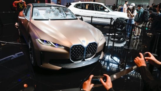 BMW sees profit margin doubling and sets ambitious EV target