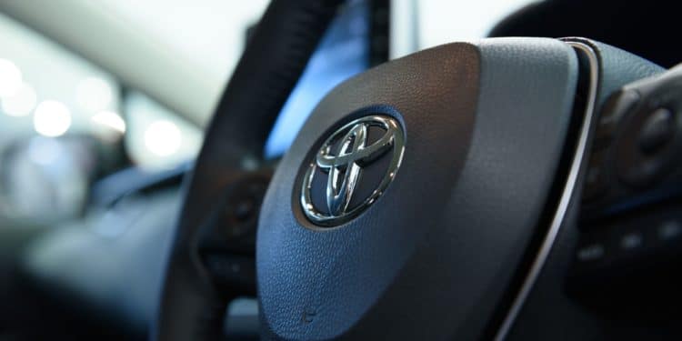 toyota steering wheel