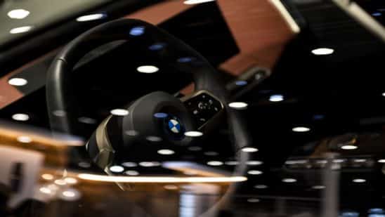BMW’s chip shortage view darkens in contrast with Stellantis