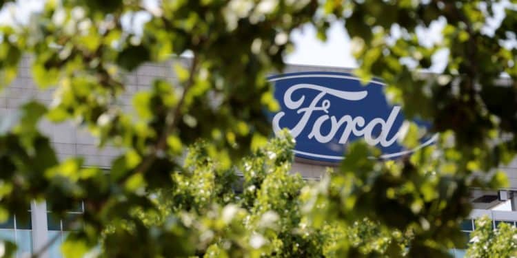 Ford delays return to office to 2022, considers vaccine mandate