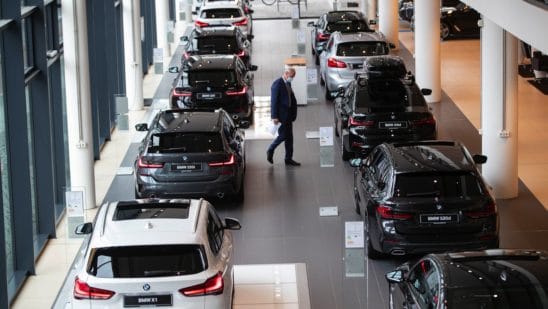 BMW muscles through chip shortage with profit jump