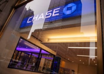 A Chase bank branch in New York, U.S., on Thursday, Jan. 13, 2022. JPMorgan Chase & Co. posted a decline in trading revenue that was steeper than analysts expected, and both commercial and consumer loans fell from a year earlier.