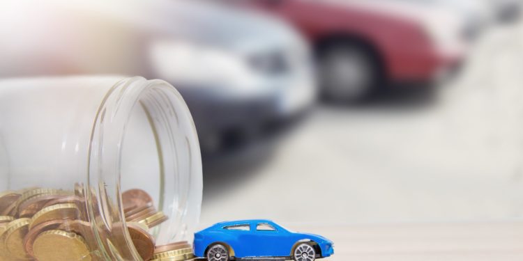 Consumers halved auto loan interest rates in 2021 through refinance