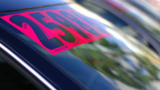 Fed: Vehicle supply curtails sales, boosts dealer profitability