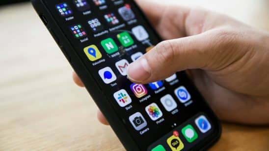 Banks turn to mobile apps to attract Gen Z consumers