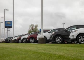 2021 Chevrolet Equinox vehicles on a lot at the Green Chevrolet dealership in East Moline, Illinois, U.S., on Monday, May 3, 2021. General Motors Co. is scheduled to release earnings figures on May 5. Photographer: Daniel Acker/Bloomberg