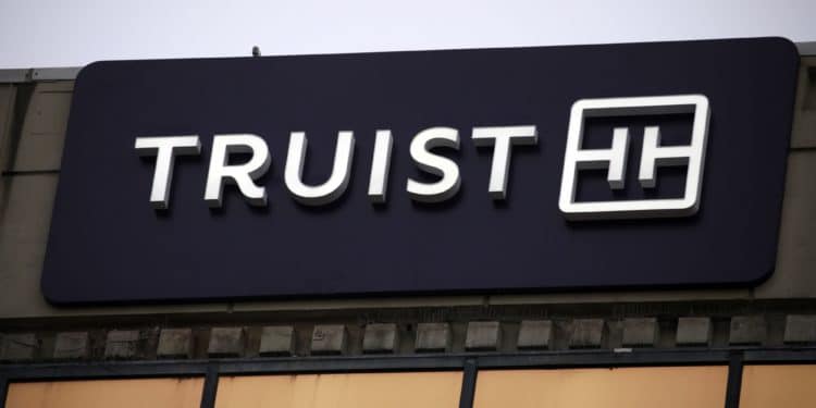 Truist auto portfolio grows 3% YoY on prime gain