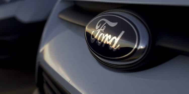A Ford badge.