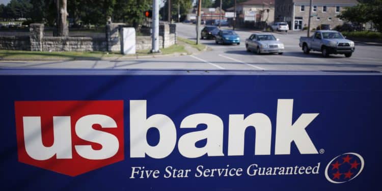 US Bank auto book shrinks in Q3