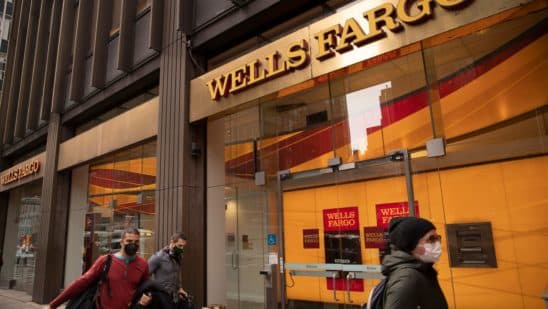 Wells Fargo Auto originations plummet 41%