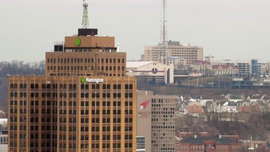 The Huntington National Bank Tower stands in downtown Pittsburgh, Pennsylvania, U.S., on Thursday, April 2, 2015. Pittsburgh last month announced the creation of the Envision Downtown Advisory Committee, a group of 24 civic and community leaders tasked with improving mobility, accessibility, and livability in the downtown area.