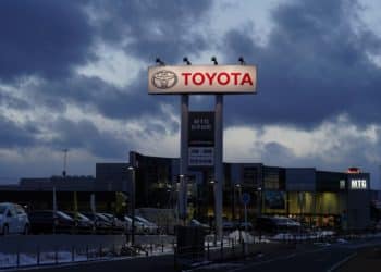 toyota dealership sign