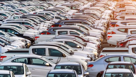 Auto production shrinks, credit worsens in Q3 