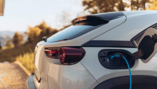 Tenet pilots EV, charger financing bundle 