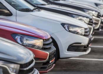 Lease penetration halved in 2022