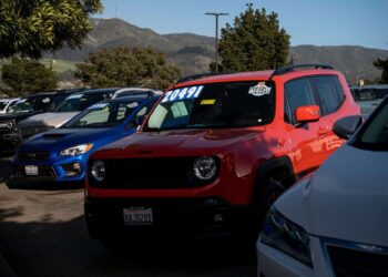 Used vehicles for sale at a dealership in Colma, California, US, on Tuesday, Feb. 21, 2023. A surprise jump in used-vehicle prices last month is adding to US car buyers' frustration and has the potential to dent hopes inflation is headed lower even as the Federal Reserve hikes interest rates. Photographer: David Paul Morris/Bloomberg