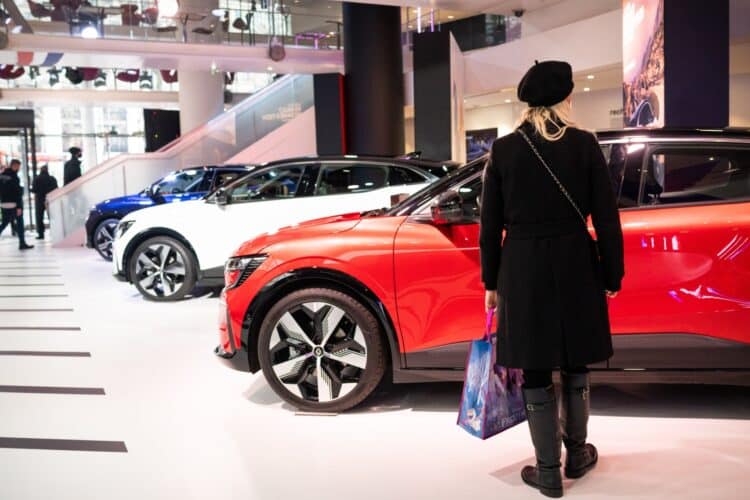 Megane E-tech electric vehicles at the Renault flagship store in central Paris. Photographer: Benjamin Girette/Bloomberg