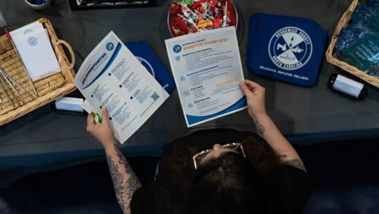 US jobless claims tumbled last week after fraud-inflated jump