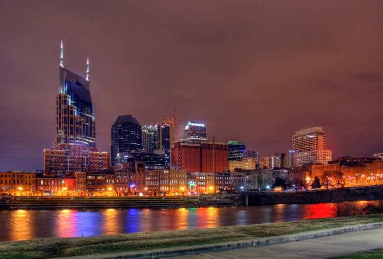 Skyline of Nashville, Tennessee at night.