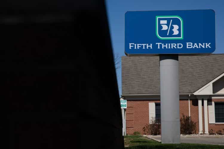 A Fifth Third Bank branch in Royal Oak, Michigan, US, on Thursday, April 13, 2023. Fifth Third Bancorp is scheduled to release earnings figures on April 20.