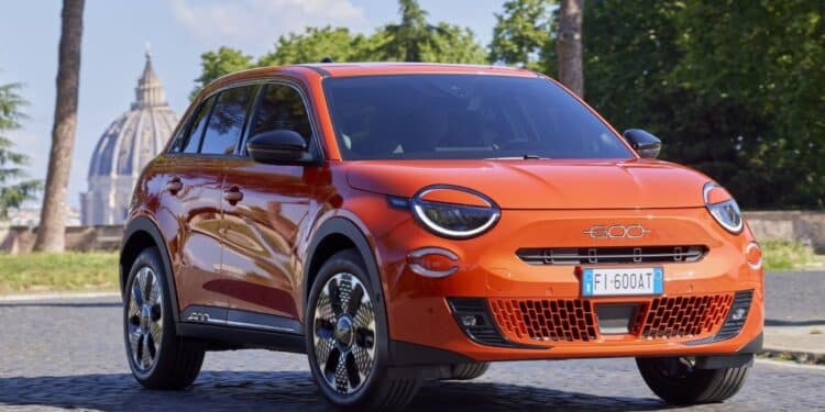 Fiat unveils first electric SUV