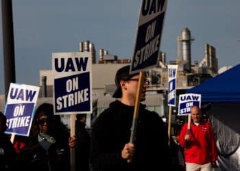 UAW members and supporters on a picket line outside the Ford plant in Wayne, Michigan, on Sept. 20.