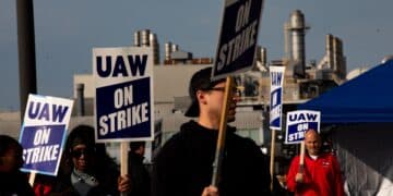 UAW members and supporters on a picket line outside the Ford plant in Wayne, Michigan, on Sept. 20.