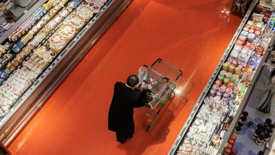 US consumer prices rise at brisk pace for second straight month
