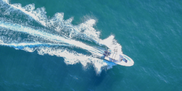 boat on open water overhead view