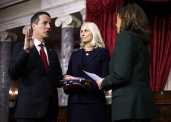 Auto dealer turned senator becomes key figure in Trump’s anti-EV crusade