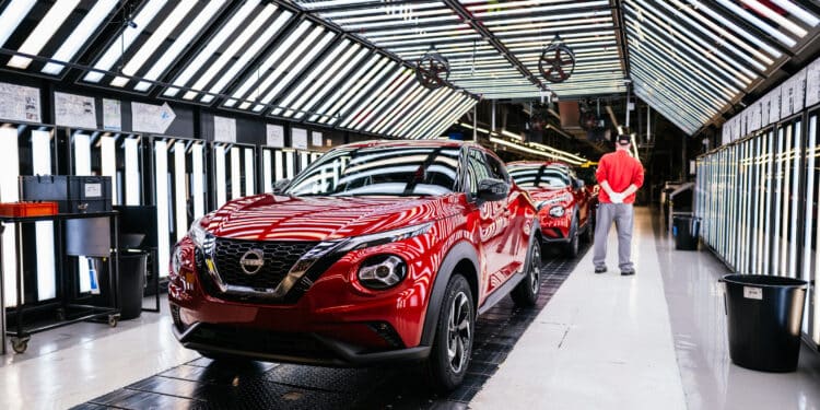 The production line of hybrid Nissan Juke and Hybrid Nissan Qasqhai sports utility vehicles at the Nissan Motor Co. factory in Sunderland, UK, on Friday, Nov. 24, 2023. Nissan will significantly ramp up electric-vehicle production in the UK with a 2 billion ($2.5 billion) investment at its Sunderland site in a boon to the country's car industry. Photographer: Jose Sarmento Matos/Bloomberg