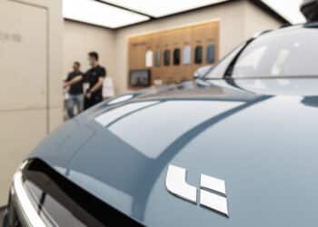 A Li One electric sport utility vehicle (SUV) on display at a Li Auto Inc. showroom in Shanghai. Photographer: Qilai Shen/Bloomberg