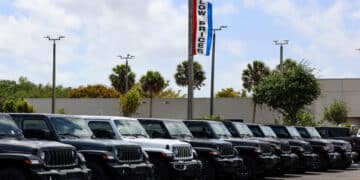 New Jeep vehicles displayed for sale at a Stellantis NV dealership in Miami, Florida, US, on Saturday, April 5, 2025. Car buyers have been rushing to US showrooms to lock in deals before potential price hikes, and automakers are bracing for significant potential cost increases and supply-chain turmoil, with some companies planning to temporarily halt production or reduce overtime. Photographer: Eva Marie Uzcategui/Bloomberg