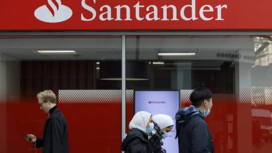Santander seeks to split motor finance business from UK unit