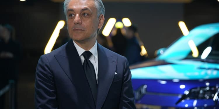 Renault CEO’s resignation throws fragile turnaround into doubt