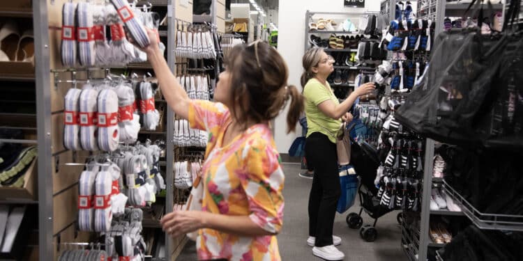 US retail sales drop for second month as tariff anxiety sets In