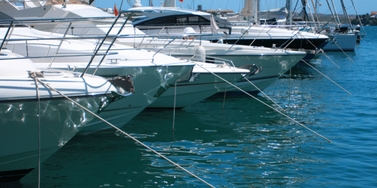 Average boat price up 10% in July