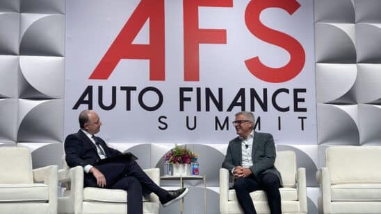 Mercedes-Benz Mobility AG: Global credit performance is ‘fragile’