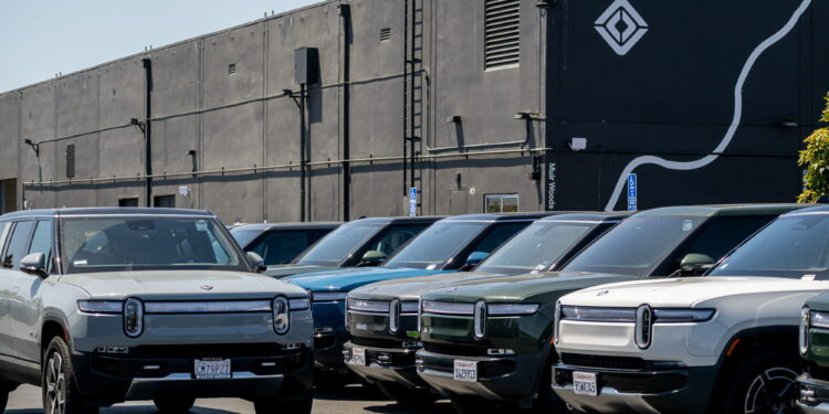 Uber to invest up to $1.25B in Rivian in robotaxi bet